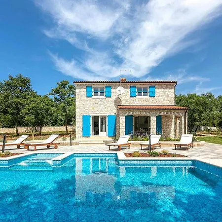 Casa de Férias Irena Funtana *
