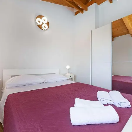 Irena Funtana Casa de Férias Poreč